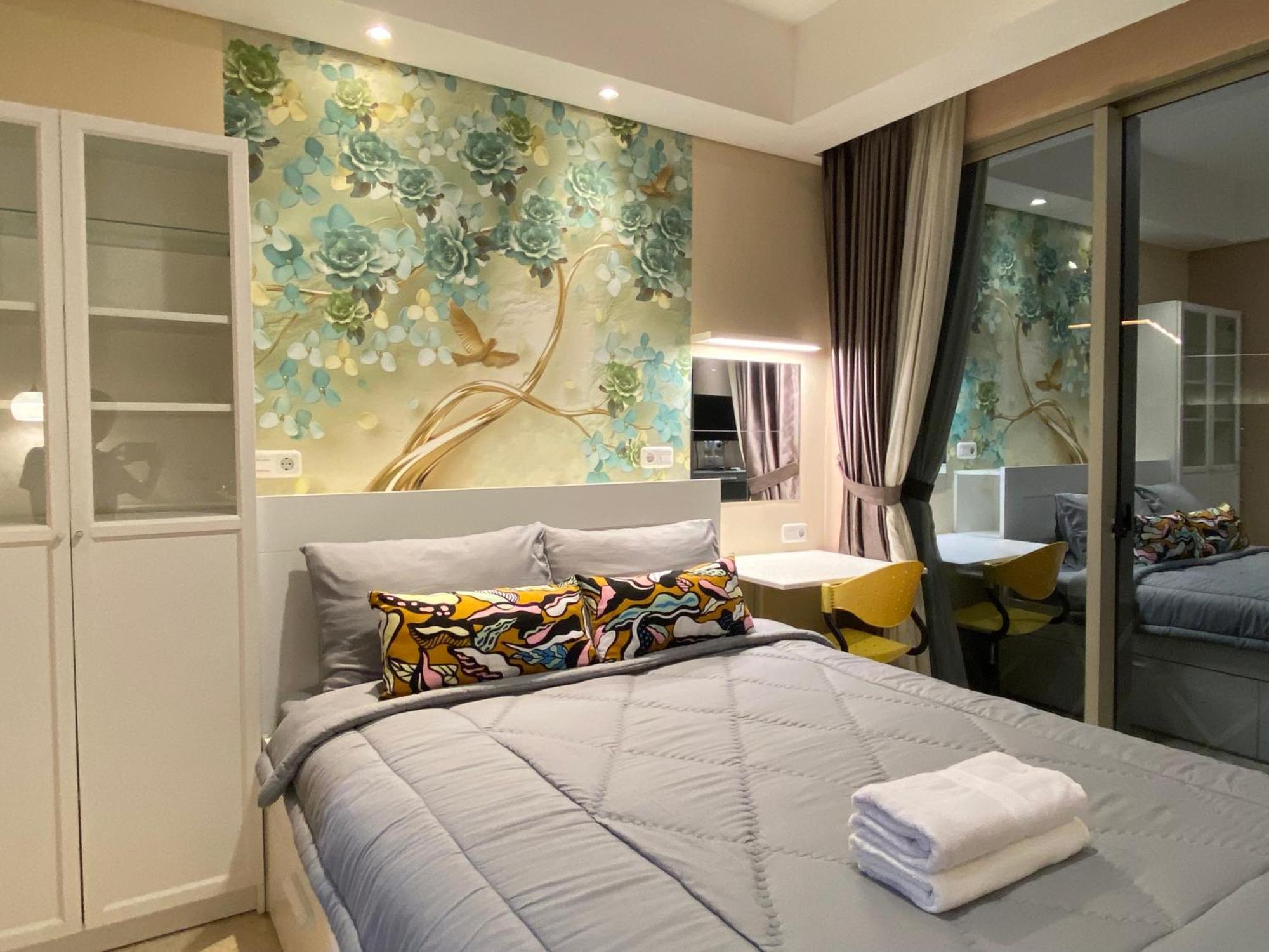 Comfort And Luxury Private Room At Goldcoast Pik Jakarta Exteriör bild