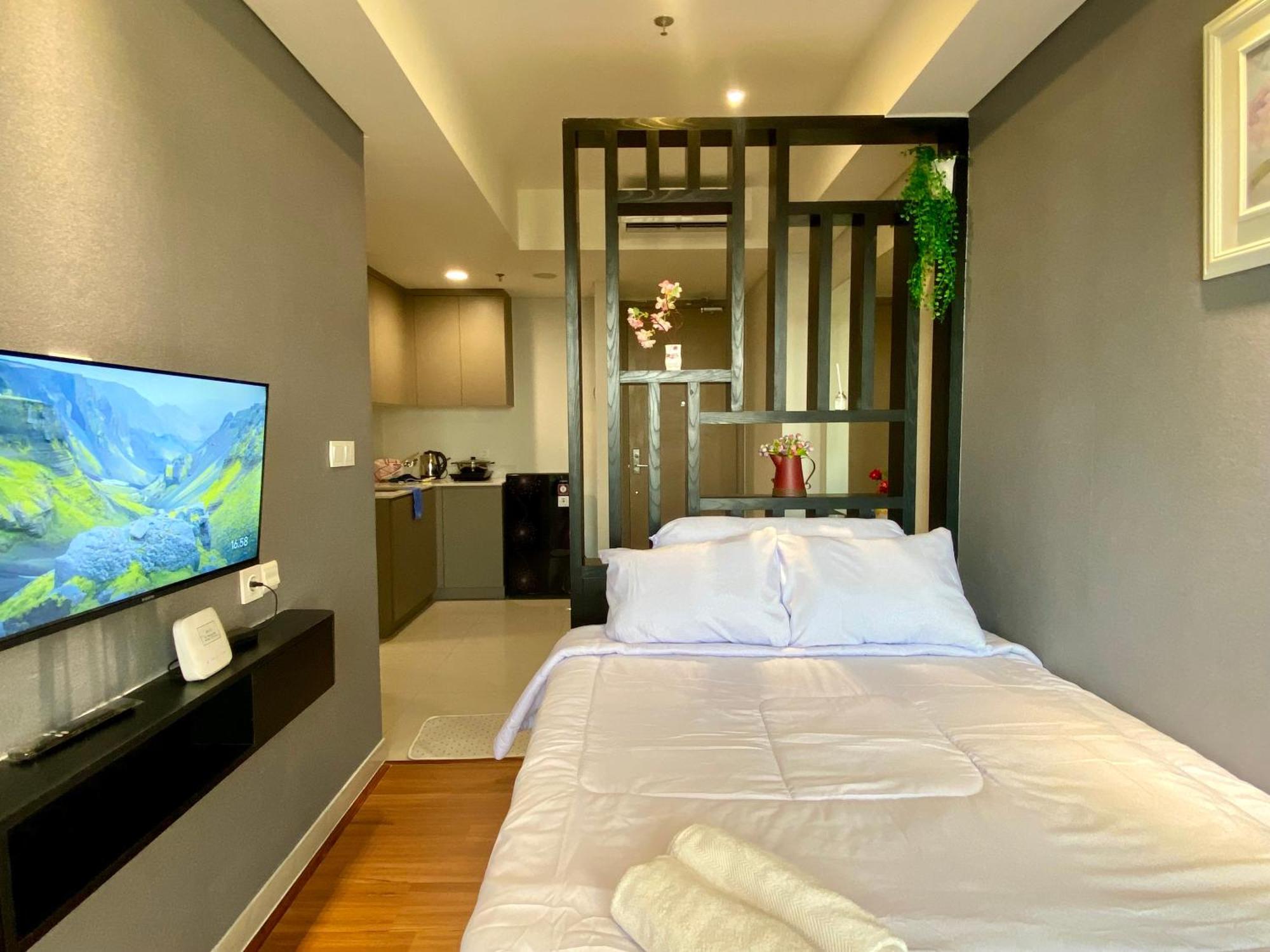 Comfort And Luxury Private Room At Goldcoast Pik Jakarta Exteriör bild
