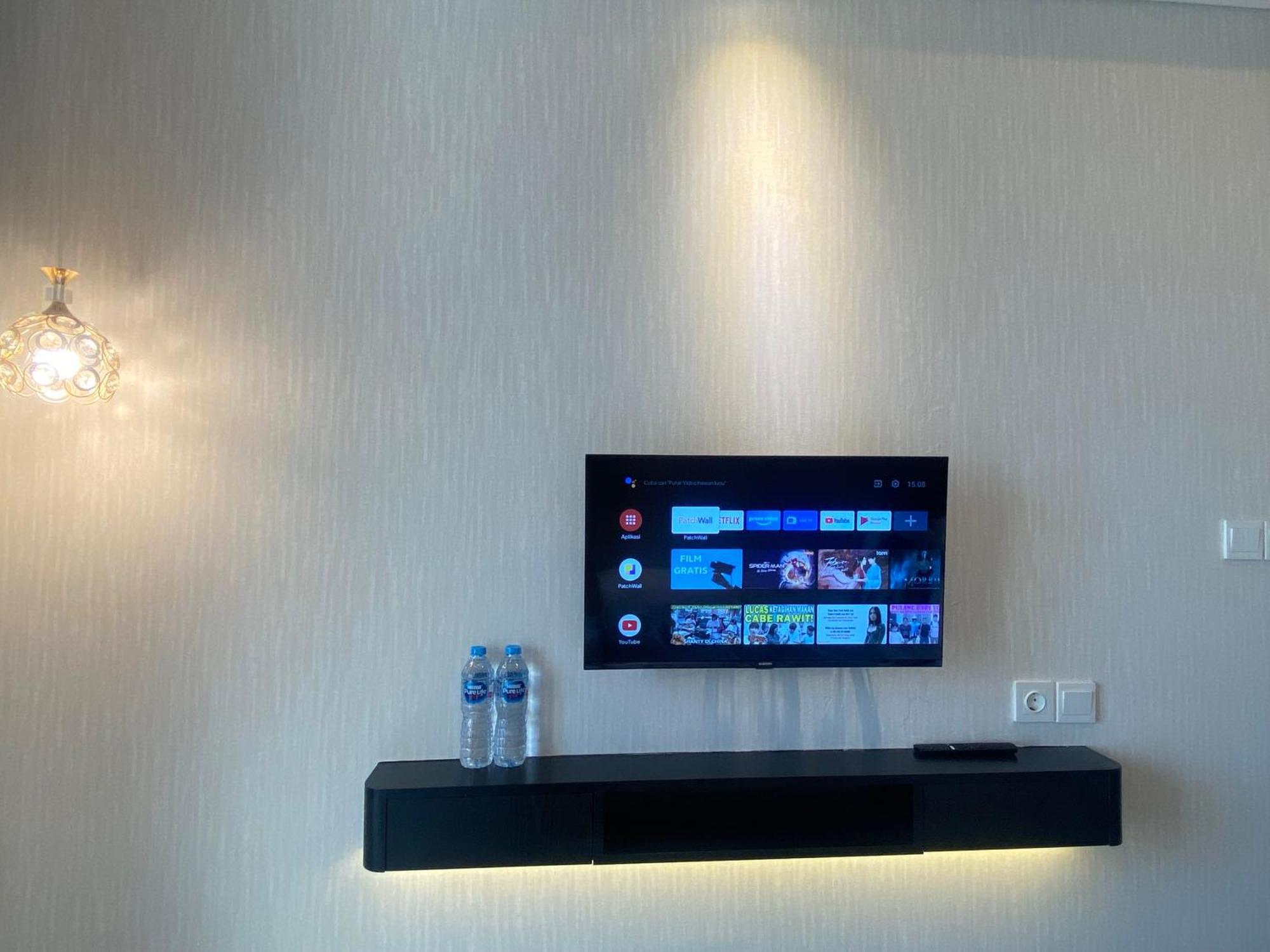 Comfort And Luxury Private Room At Goldcoast Pik Jakarta Exteriör bild