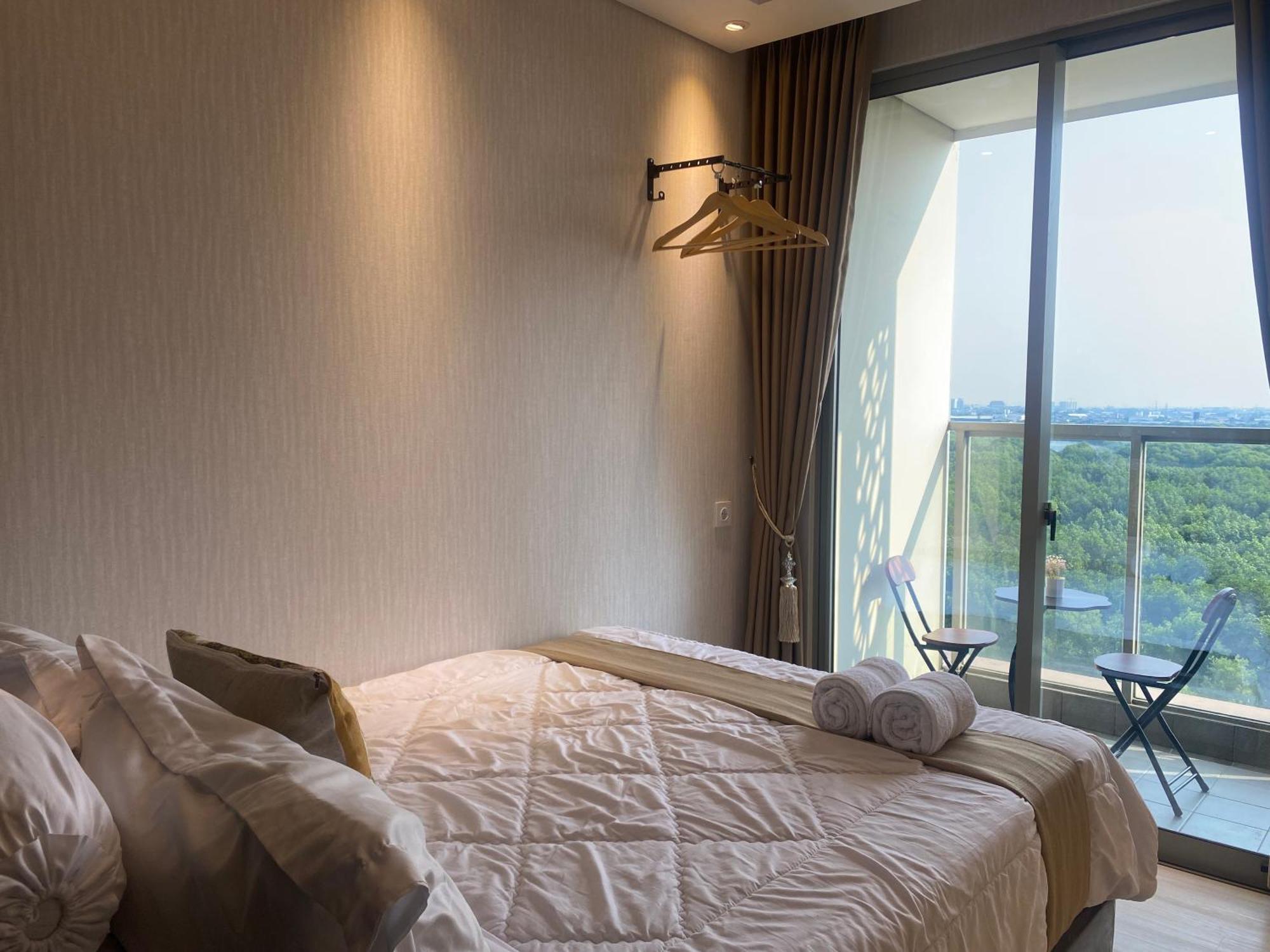 Comfort And Luxury Private Room At Goldcoast Pik Jakarta Exteriör bild