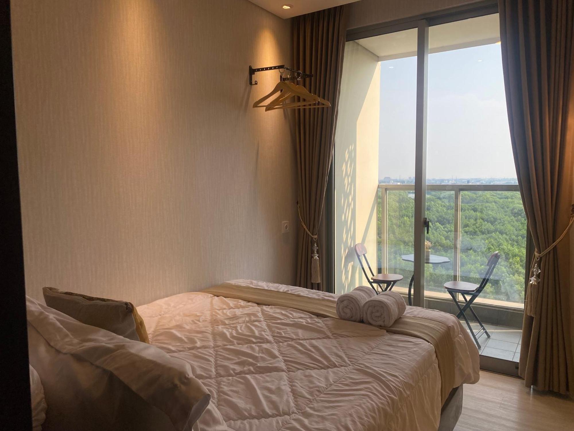 Comfort And Luxury Private Room At Goldcoast Pik Jakarta Exteriör bild