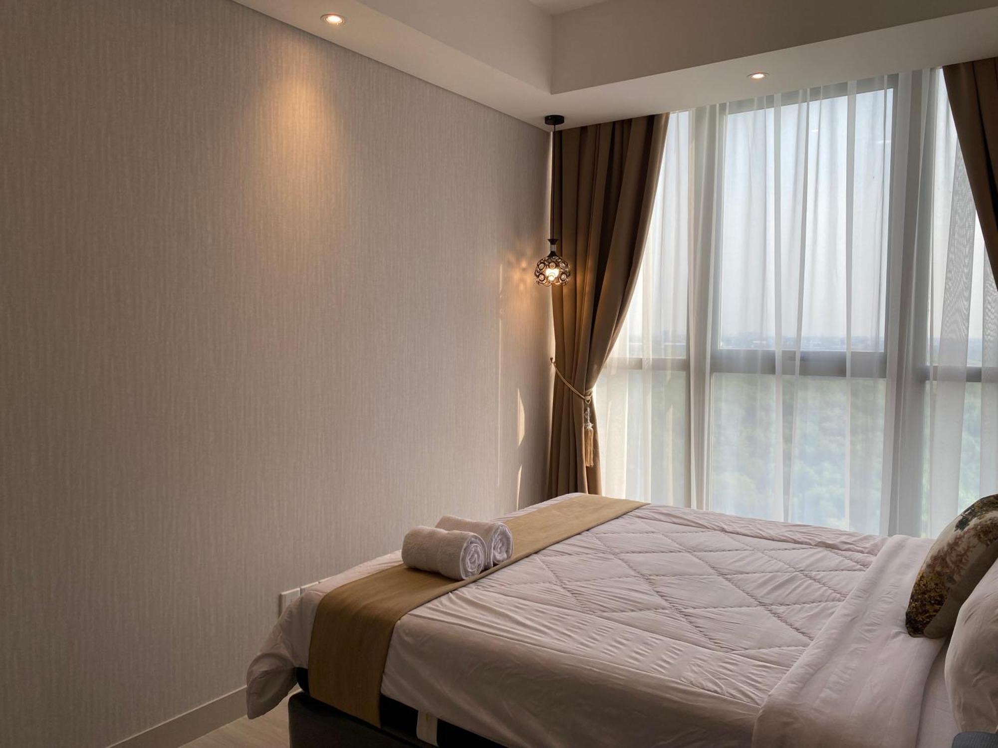 Comfort And Luxury Private Room At Goldcoast Pik Jakarta Exteriör bild