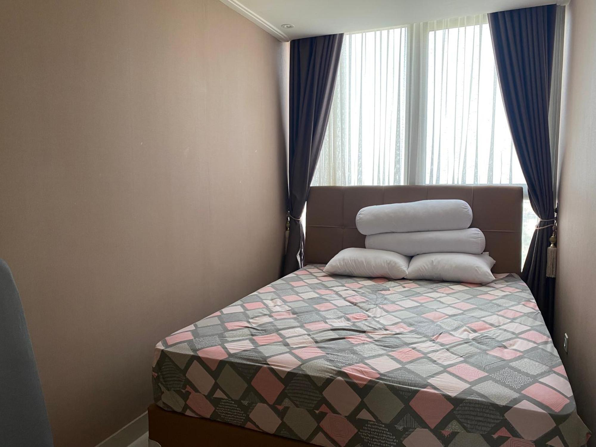Comfort And Luxury Private Room At Goldcoast Pik Jakarta Exteriör bild